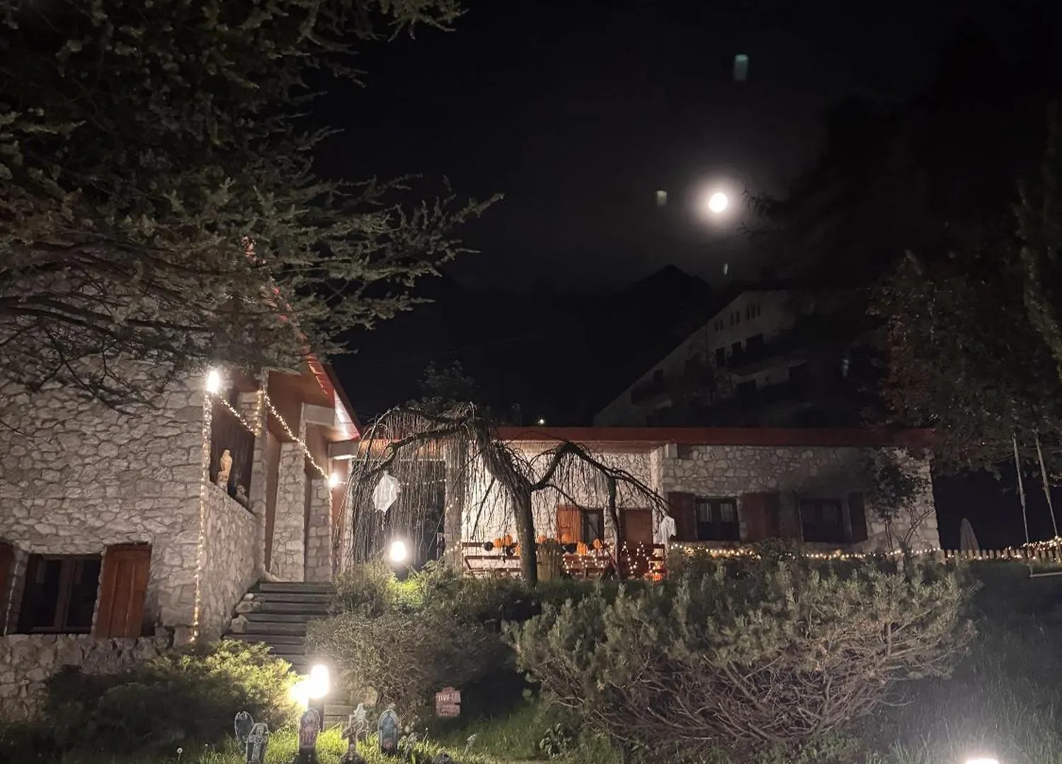 Villa Drago Chalet Oltre il Colle Italy