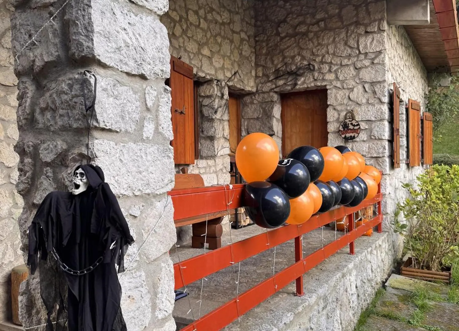 Villa Drago Chalet Oltre il Colle 0*,  Italy